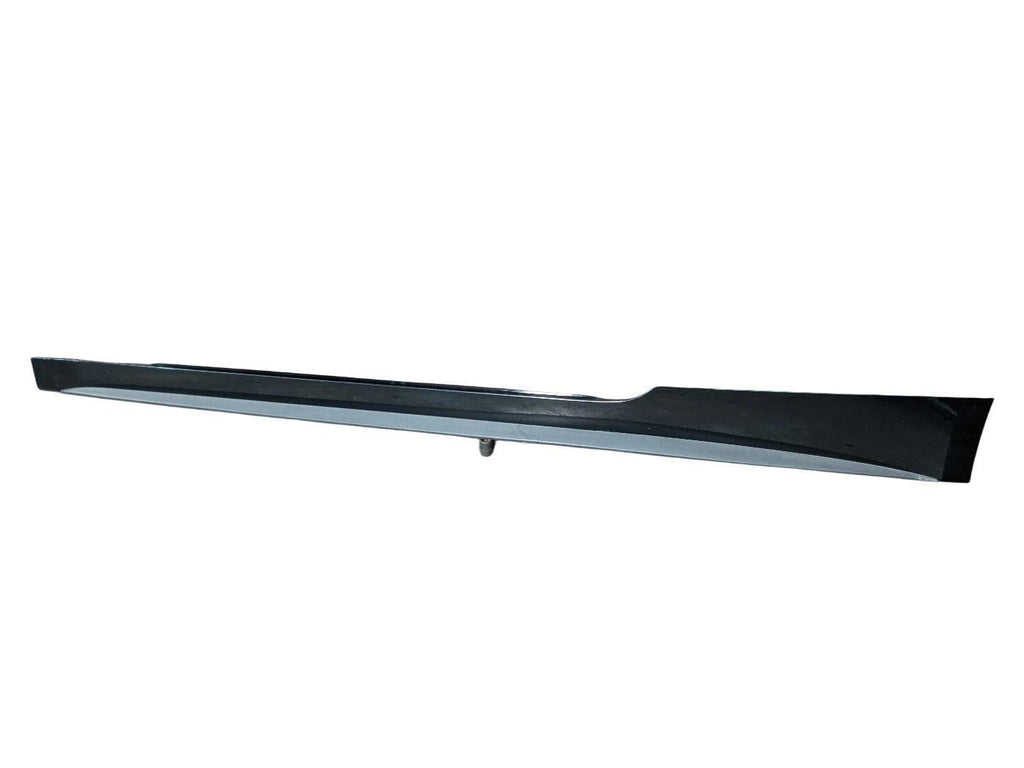 S5 LH Mythos Black Side Skirt || One Love Auto Group - Used VW Parts