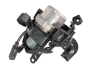 Brake Vacuum Pump For Audi A4 A5 A6 Q5 Q7 & VW Touareg V6 - Mid Valley